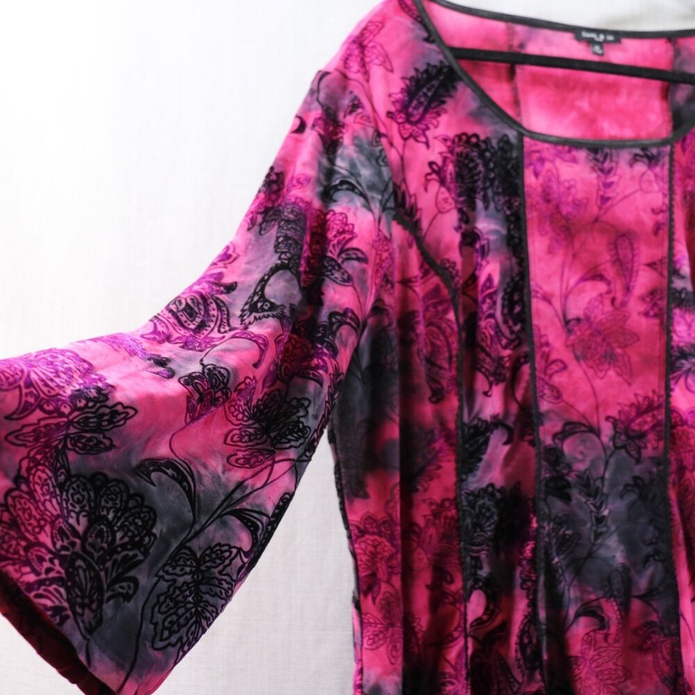 SAMI & JO Boho Burnout Tunic Top Plus Size 3X Pink Black Bell Sleeve Blouse - Picture 4 of 13